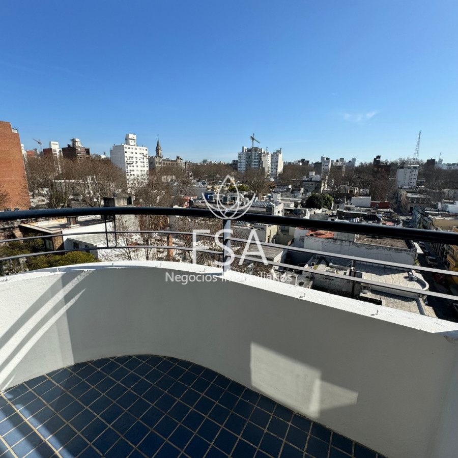Apartamento ID.103 - Venta Apartamento 2 Dormitorios, Terraza, 2 baños, Piso 8, Parque Rodó, Montevideo G
