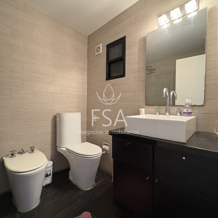 Apartamento ID.391 - Alquiler Apartamento 2 Dormitorios Vista al mar Malvín Montevideo Ev