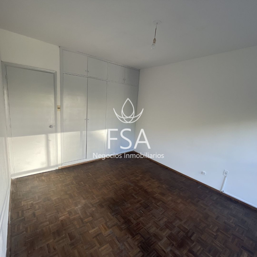 Apartamento ID.459 - Alquiler Apartamento 2 Dormitorios Garaje Tres Cruces Montevideo St
