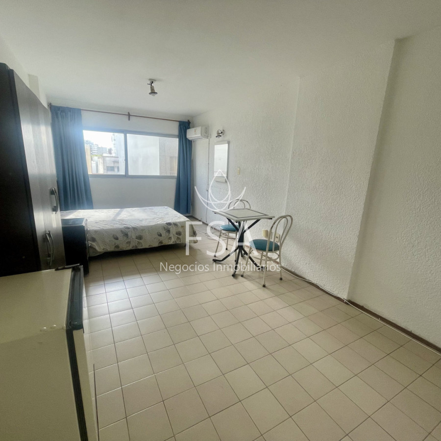 Apartamento ID.408 - Alquiler Apartamento Traspaso Monoambiente Cordon Montevideo St