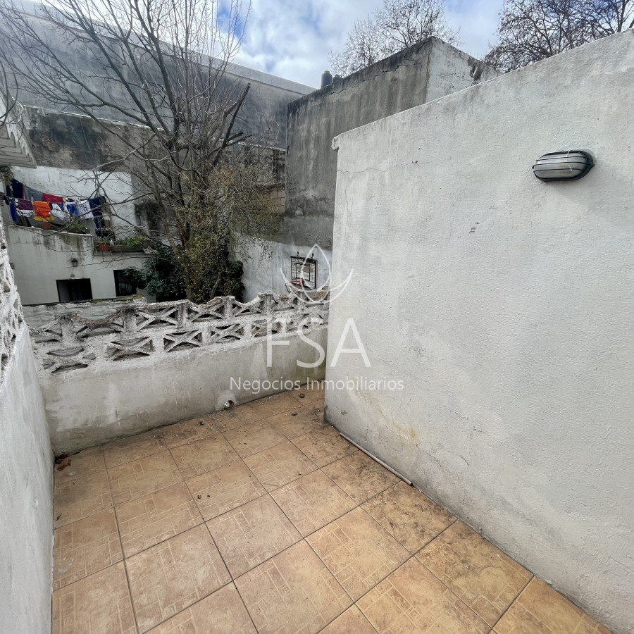 Apartamento ID.313 - Alquiler Apartamento 1 Dormitorio 2 Baños Terraza Patio Palermo Montevideo St