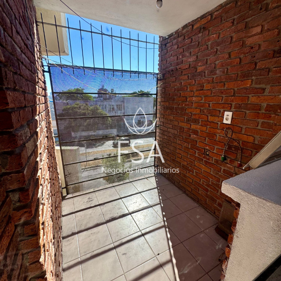 Apartamento ID.424 - Alquiler Apartamento 2 Dormitorios Garaje Parque Batlle Montevideo E