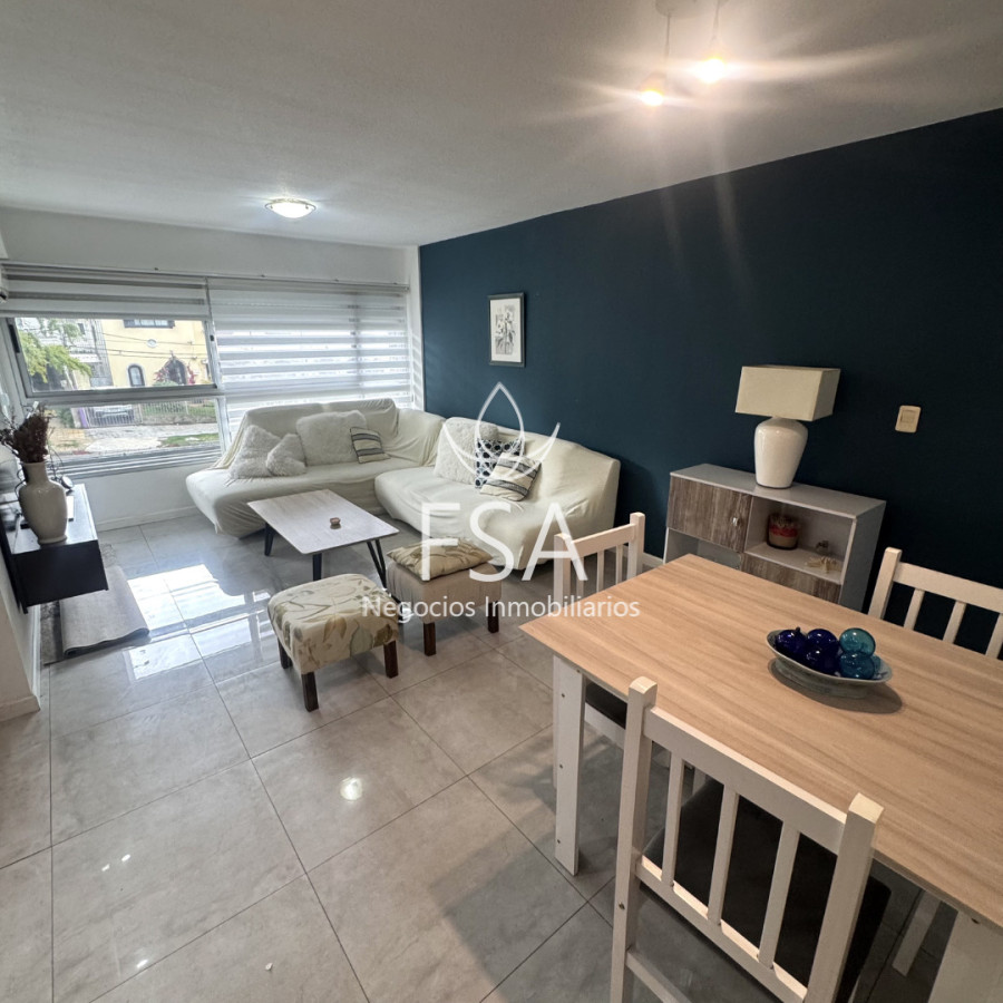 Apartamento ID.443 - Venta Apartamento 2 Dormitorios Garaje Parque Rodó Montevideo E