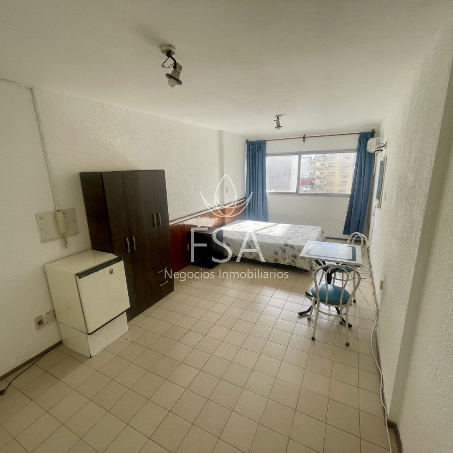 Apartamento ID.408 - Alquiler Apartamento Traspaso Monoambiente Cordon Montevideo St