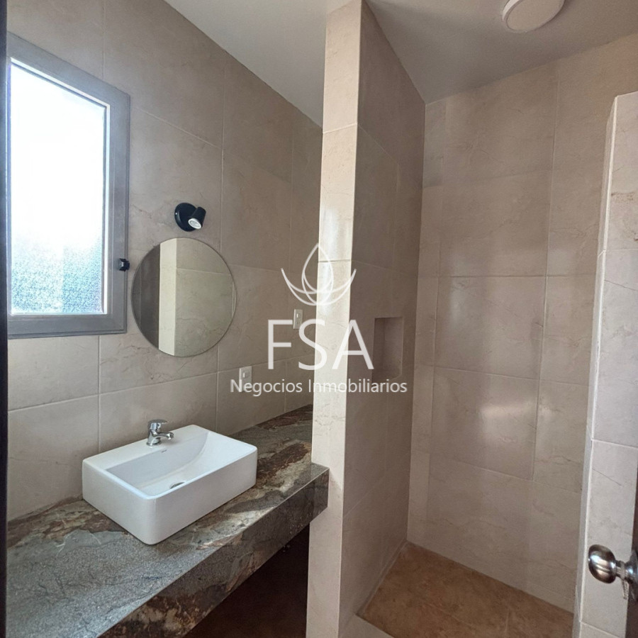 Apartamento ID.240 - Alquiler Apartamento 2 Dormitorios Terraza Estacionamiento Pinar Sur Canelones F