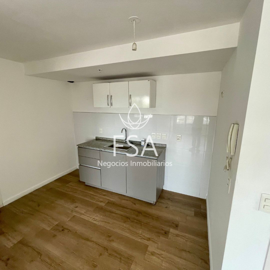 Apartamento ID.377 - Alquiler Apartamento 1 Dormitorio Balcón Cordon Montevideo St