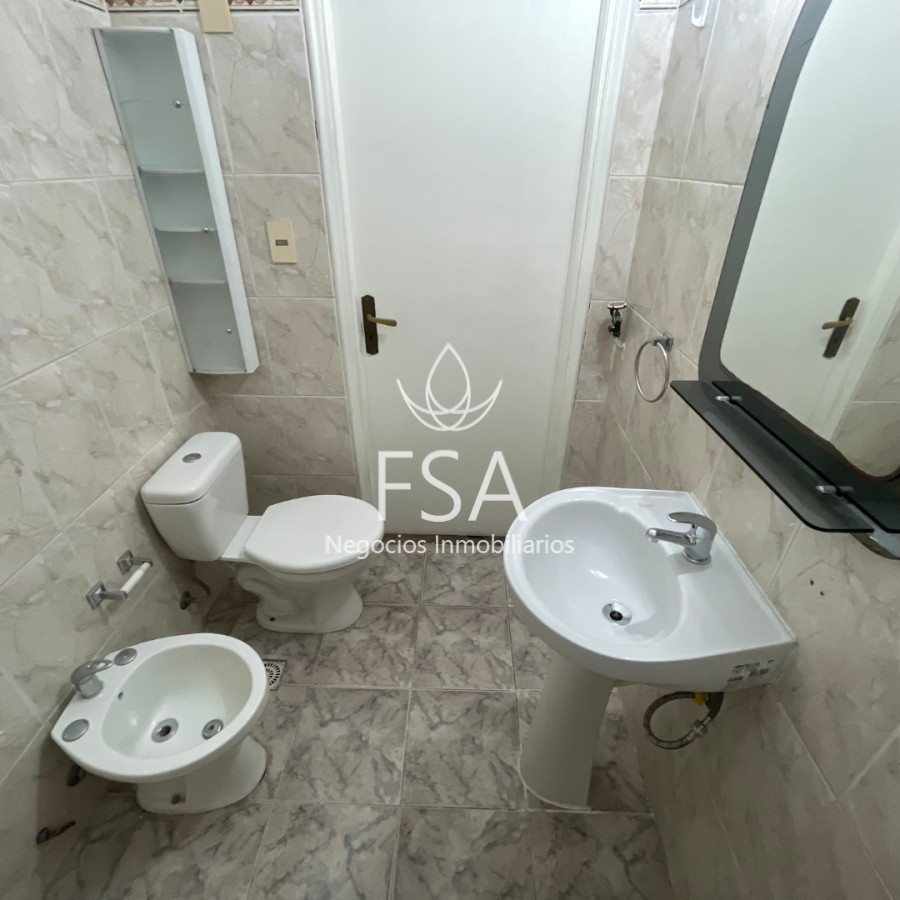 Apartamento ID.255 - Alquiler Apartamento 2 Dormitorios 2 Baños Garage Cordón Montevideo G