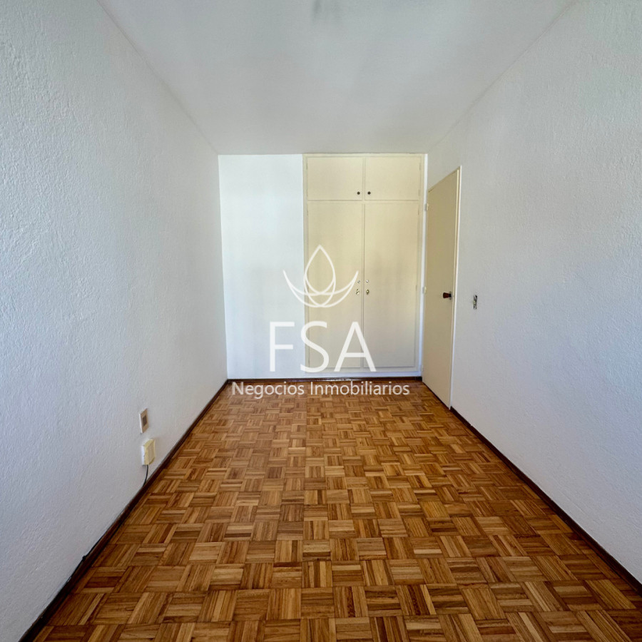 Apartamento ID.301 - Venta Apartamento 2 Dormitorios Garaje Punta Carretas Montevideo E