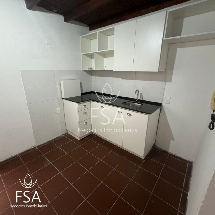 Apartamento ID.280 - Alquiler Apartamento 1 Dormitorio + Estudio Azotea Exclusiva Parrillero Aguada Montevideo E