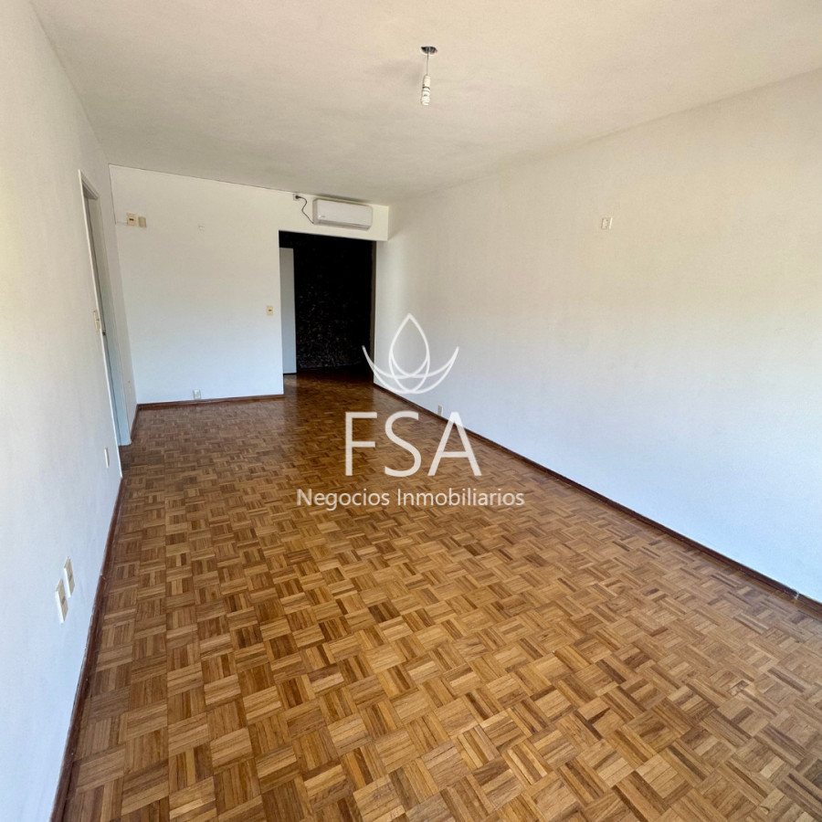 Apartamento ID.422 - Alquiler Apartamento 3 Dormitorios Garaje Punta Gorda Montevideo E