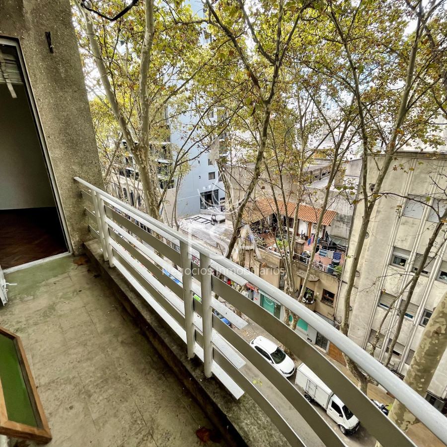 Apartamento ID.253 - Alquiler Apartamento 1 Dormitorio Balcón Cordón Montevideo St