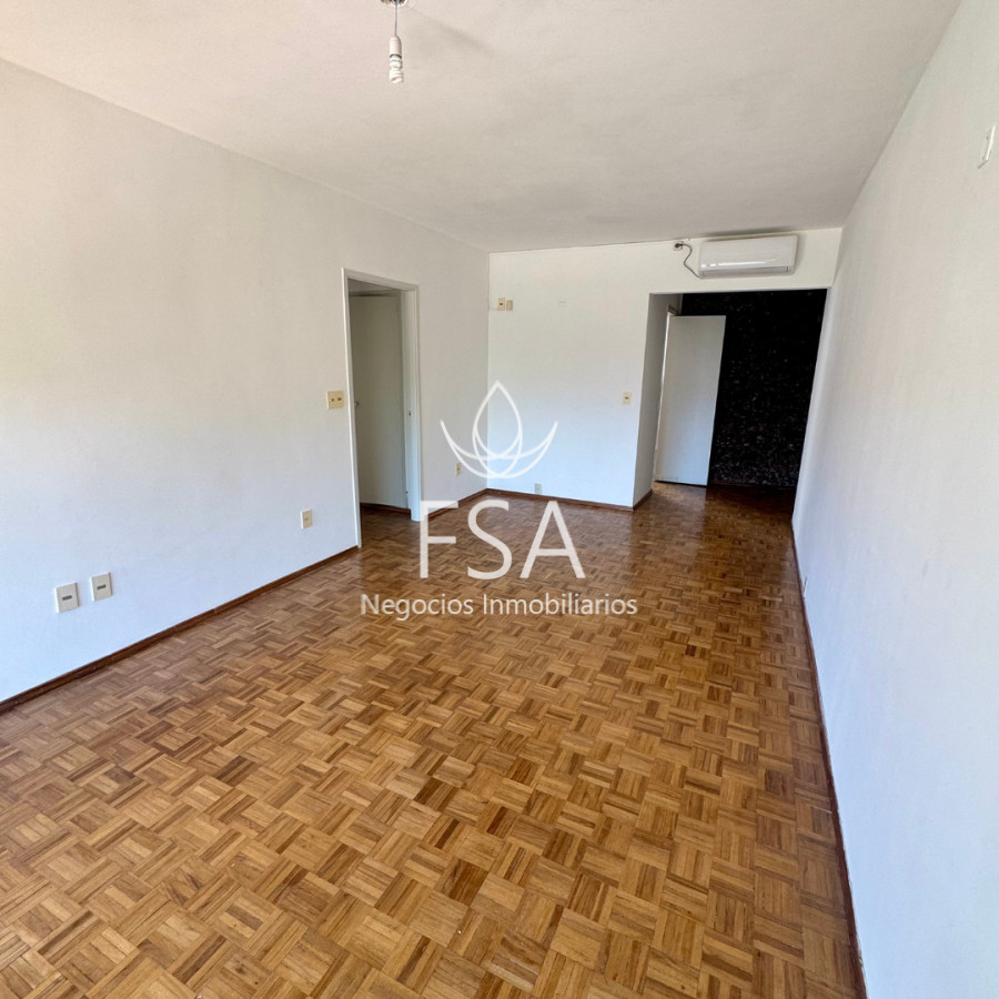Apartamento ID.422 - Alquiler Apartamento 3 Dormitorios Garaje Punta Gorda Montevideo E