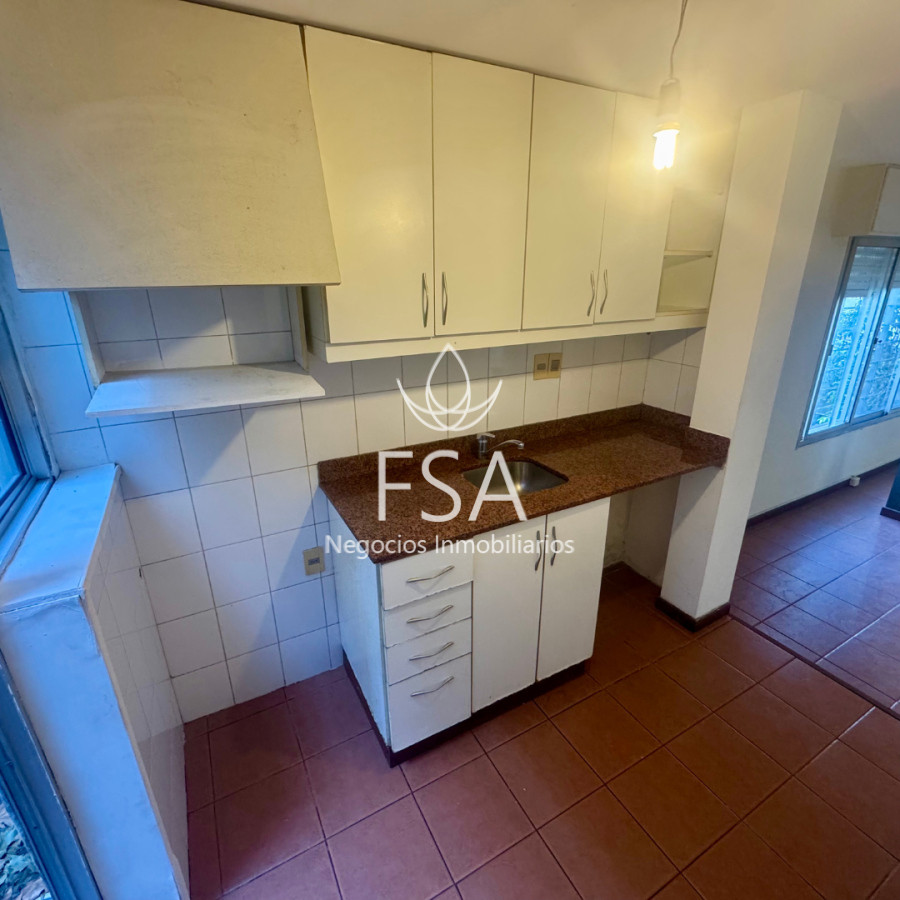 Apartamento ID.226 - Alquiler Apartamento Monoambiente Patio Aguada Montevideo E