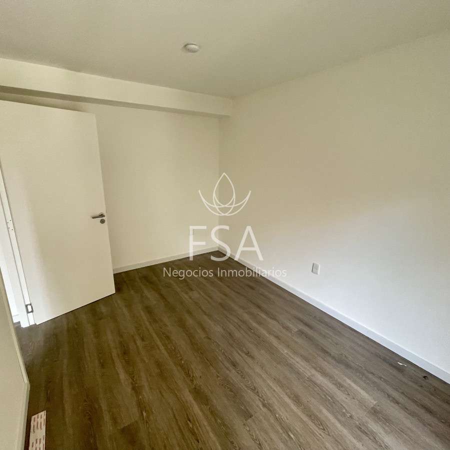 Apartamento ID.325 - Venta Apartamento 1 Dormitorios A Estrenar Con Patio Parque Batlle Montevideo St