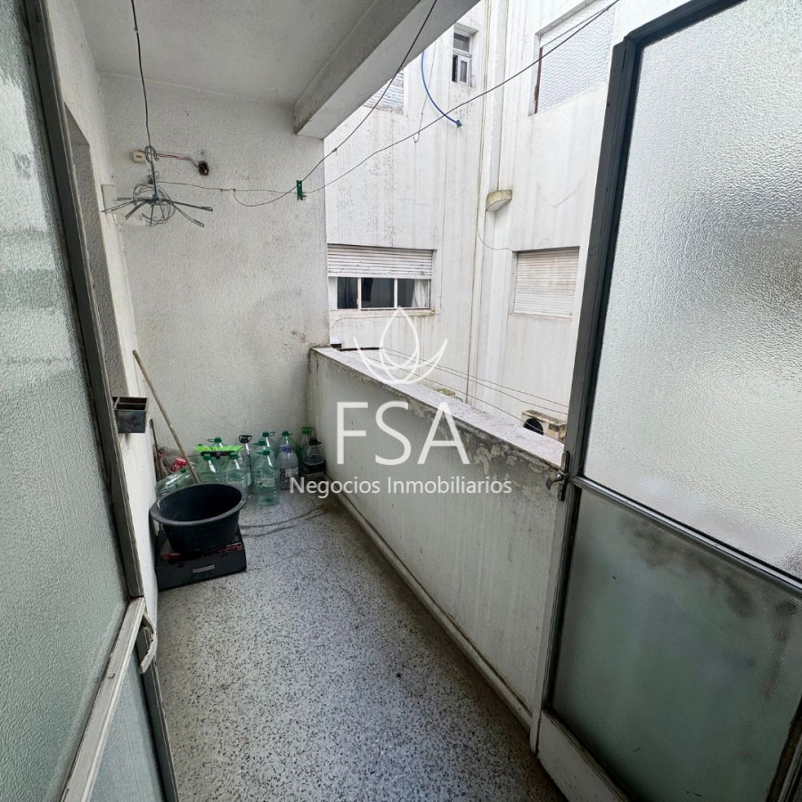 Apartamento ID.138 - Venta Apartamento 3 Plantas 6 Dormitorios 4 Baños 350 mts Barrio Sur Montevideo E