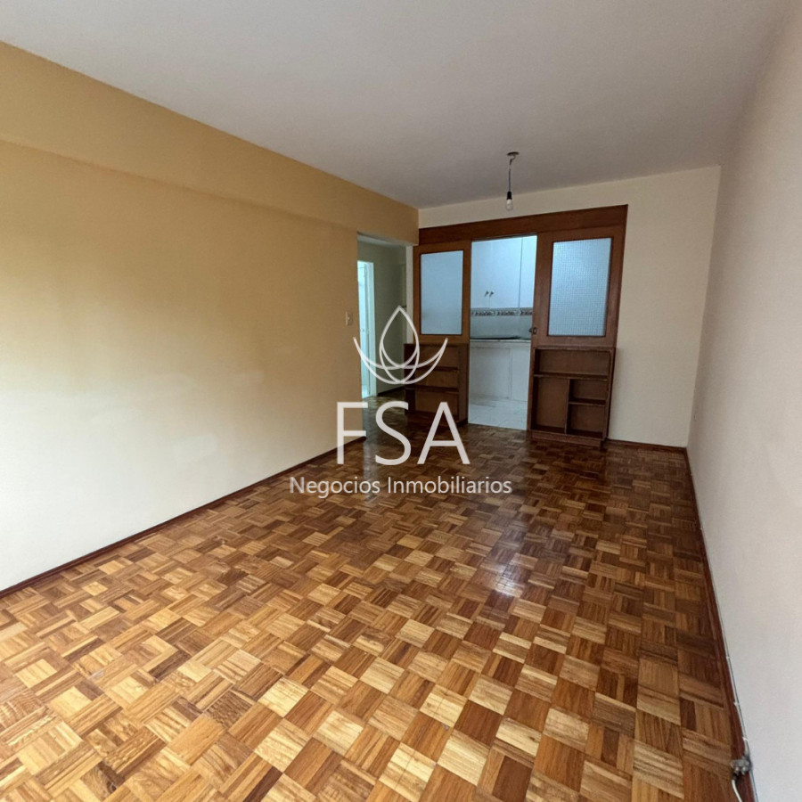 Apartamento ID.475 - Alquiler Apartamento 1 Dormitorio Al frente Tres Cruces Montevideo FM