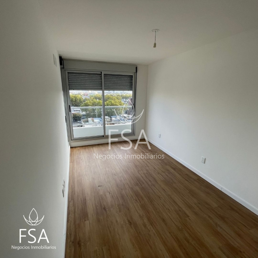 Apartamento ID.32 - Venta Apartamento 2 Dormitorios Con Renta Balcón Al Frente Tres Cruces Montevideo St