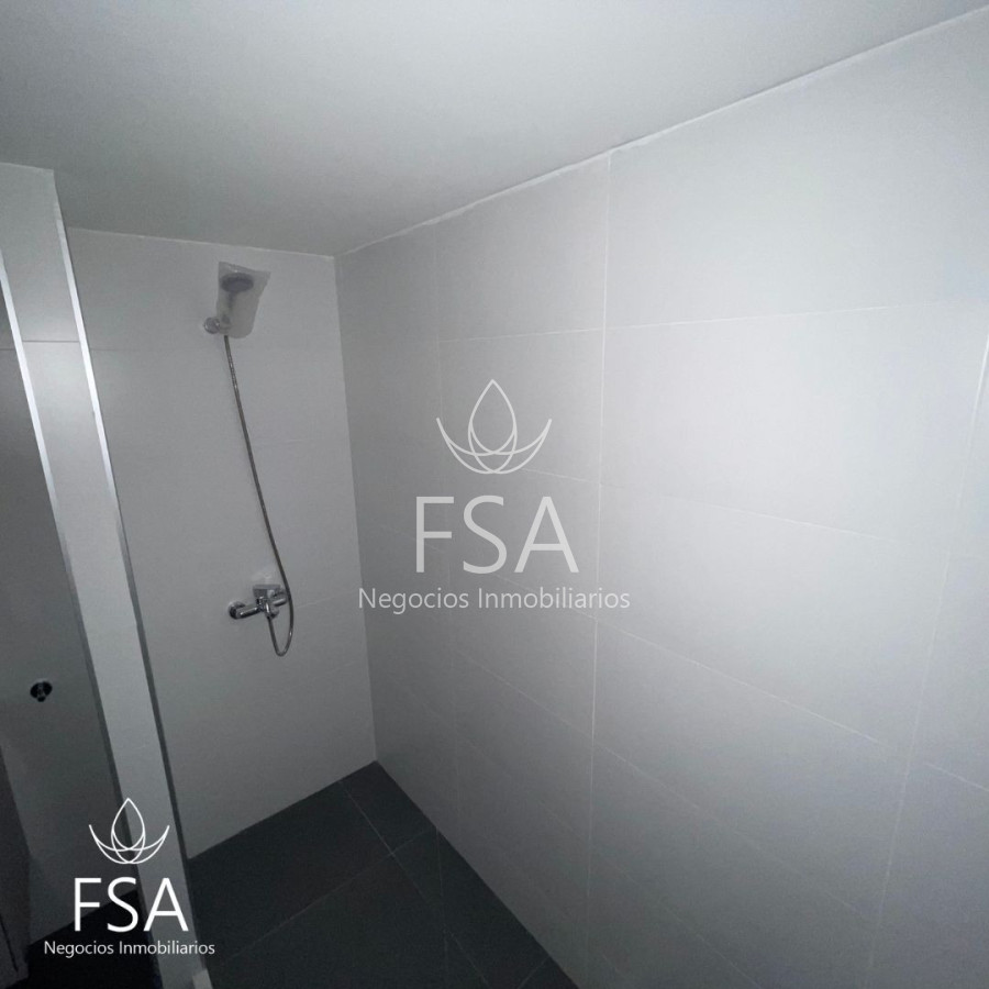 Apartamento ID.32 - Venta Apartamento 2 Dormitorios Con Renta Balcón Al Frente Tres Cruces Montevideo St