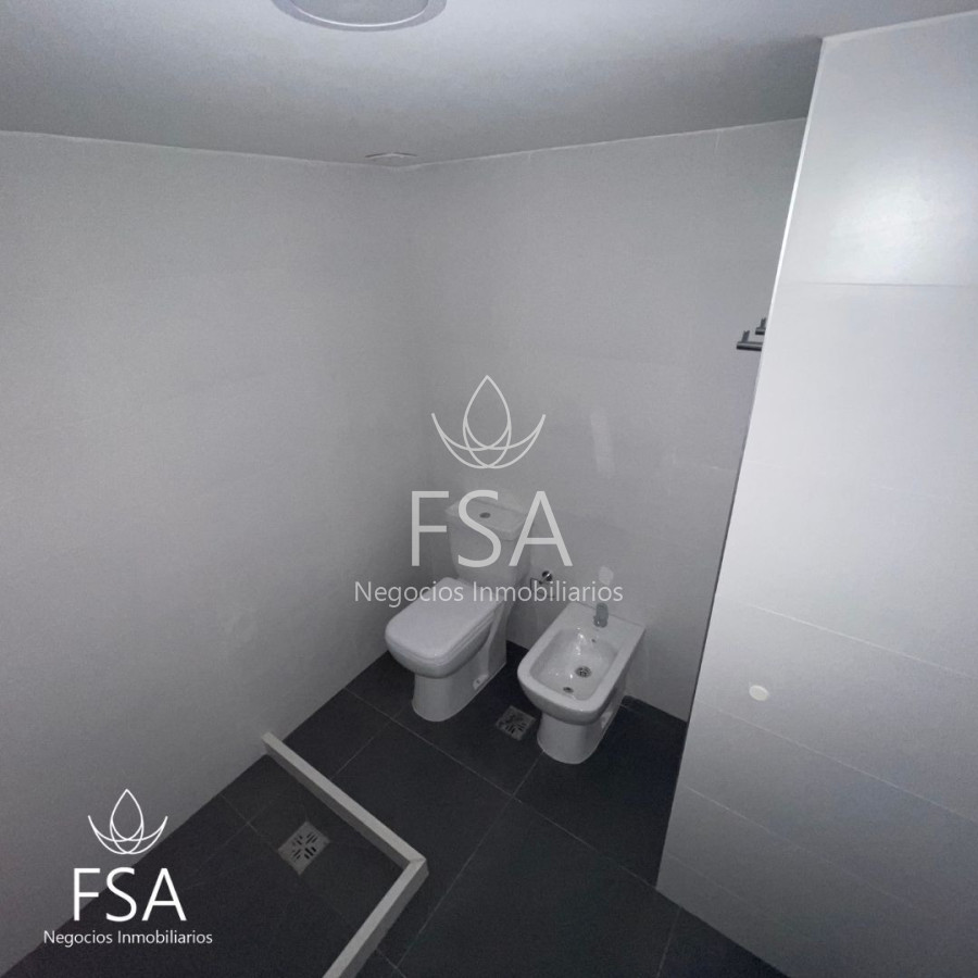 Apartamento ID.32 - Venta Apartamento 2 Dormitorios Con Renta Balcón Al Frente Tres Cruces Montevideo St