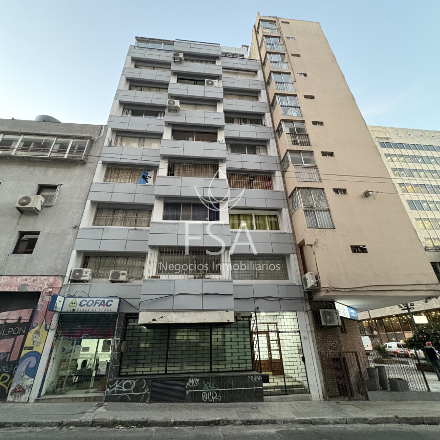 Apartamento ID.237 - Alquiler Apartamento Monambiente Cordón Montevideo Ev