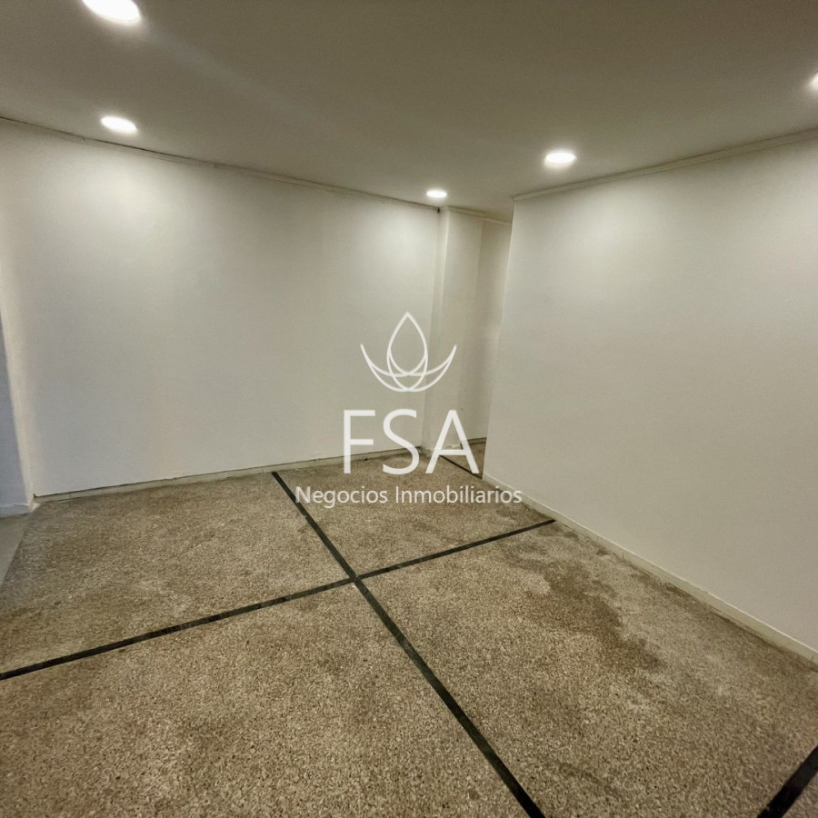 Apartamento ID.149 - Alquiler Apartamento 2 Dormitorios Patio Centro Montevideo St