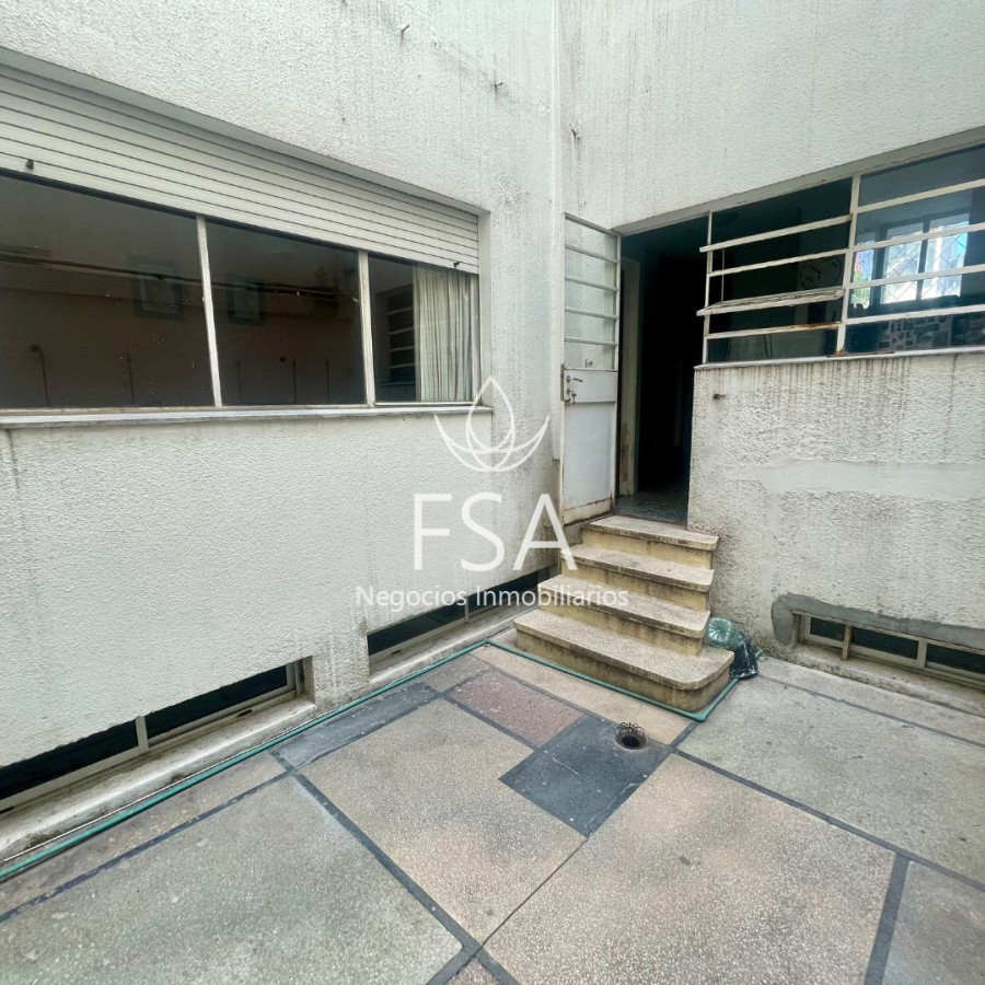 Apartamento ID.138 - Venta Apartamento 3 Plantas 6 Dormitorios 4 Baños 350 mts Barrio Sur Montevideo E