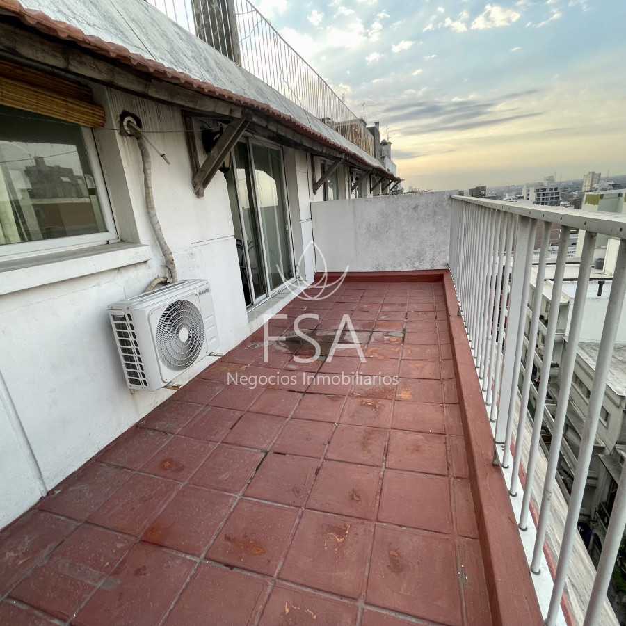 Apartamento ID.335 - Alquiler Apartamento 1 Dormitorio Terraza Exclusiva Semi Amueblado Cordon Montevideo St