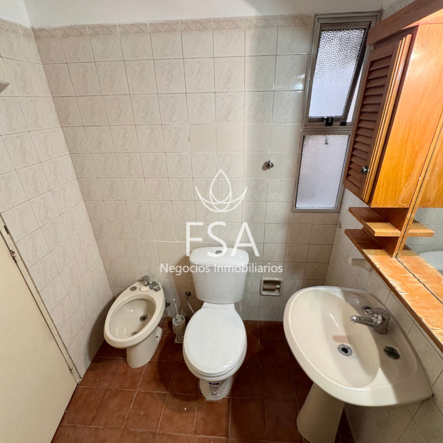Apartamento ID.361 - Alquiler Apartamento 2 Dormitorios Balcón Garaje Aguada Montevideo E