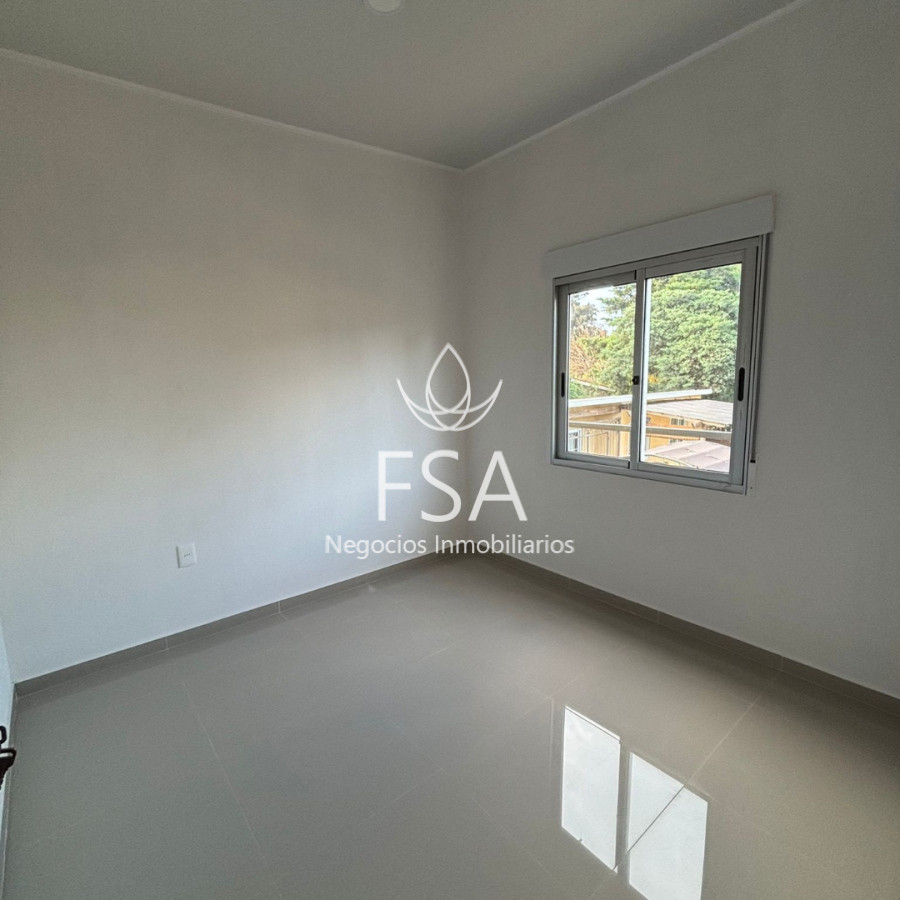 Apartamento ID.240 - Alquiler Apartamento 2 Dormitorios Terraza Estacionamiento Pinar Sur Canelones F