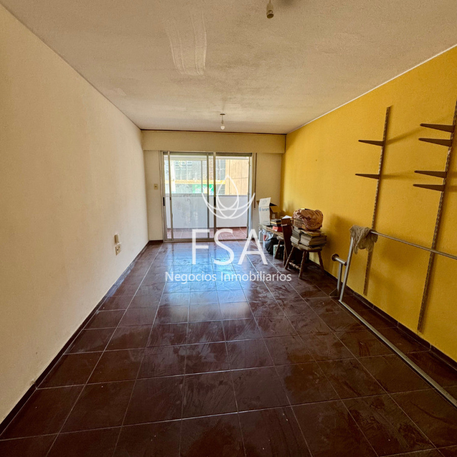 Apartamento ID.361 - Alquiler Apartamento 2 Dormitorios Balcón Garaje Aguada Montevideo E