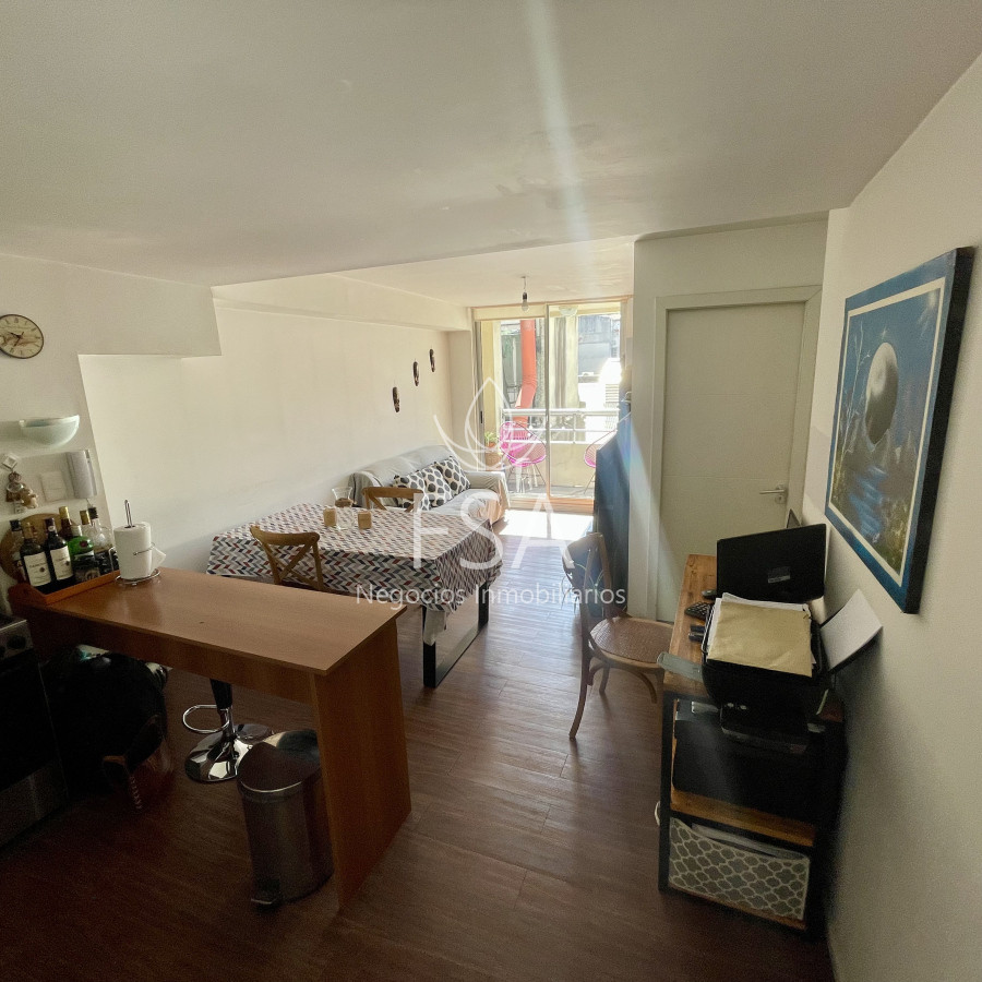 Apartamento ID.52 - Venta Apartamento 1 Dormitorio Balcón Con Renta Centro Montevideo St