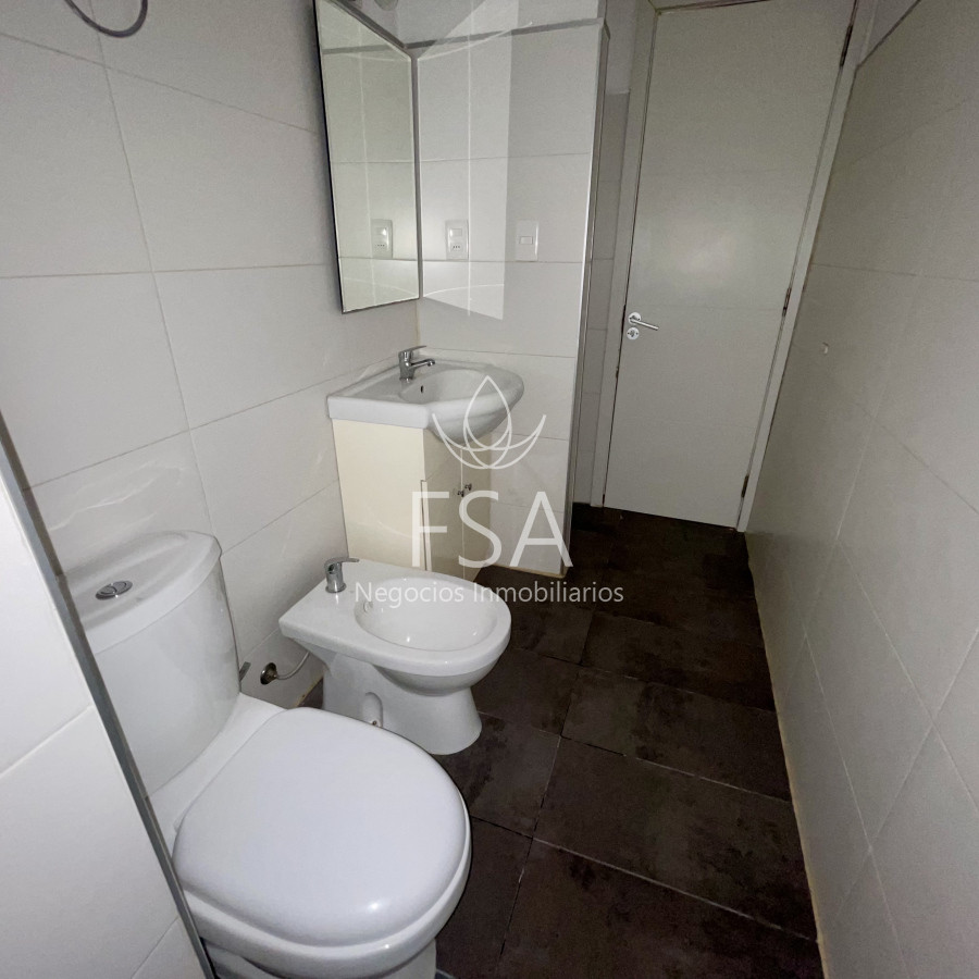 Apartamento ID.52 - Venta Apartamento 1 Dormitorio Balcón Centro Montevideo St