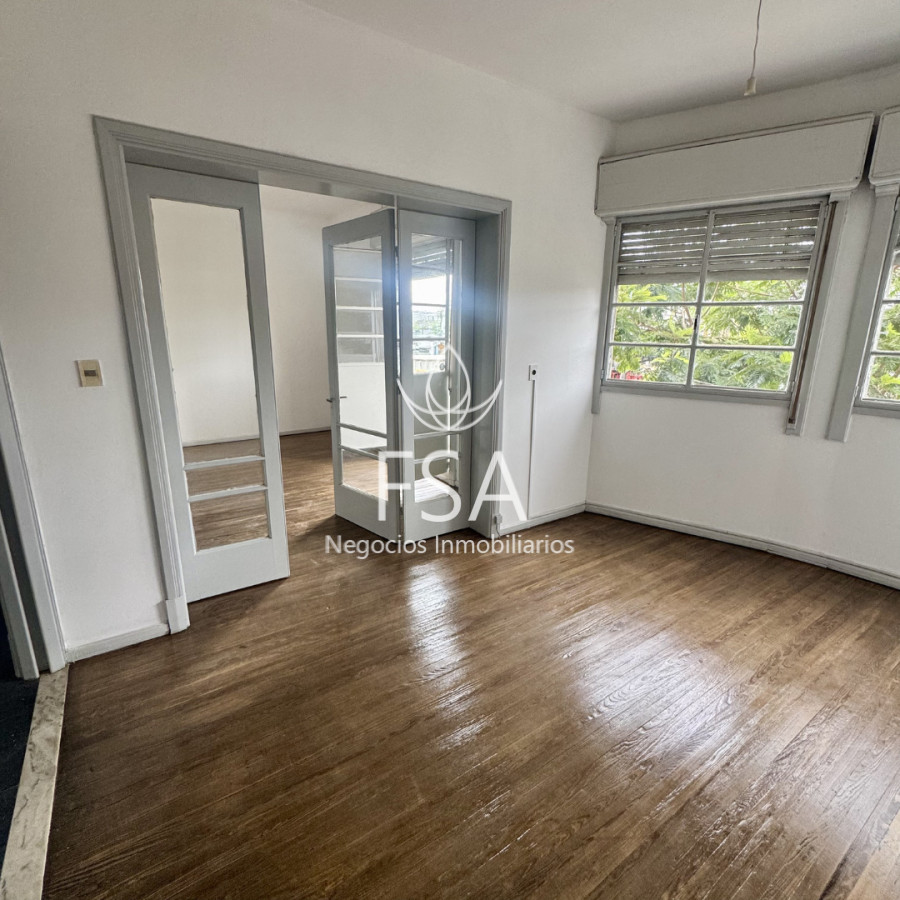 Apartamento ID.448 - Alquiler Apartamento 3 Dormitorios Balcón Prado Montevideo E