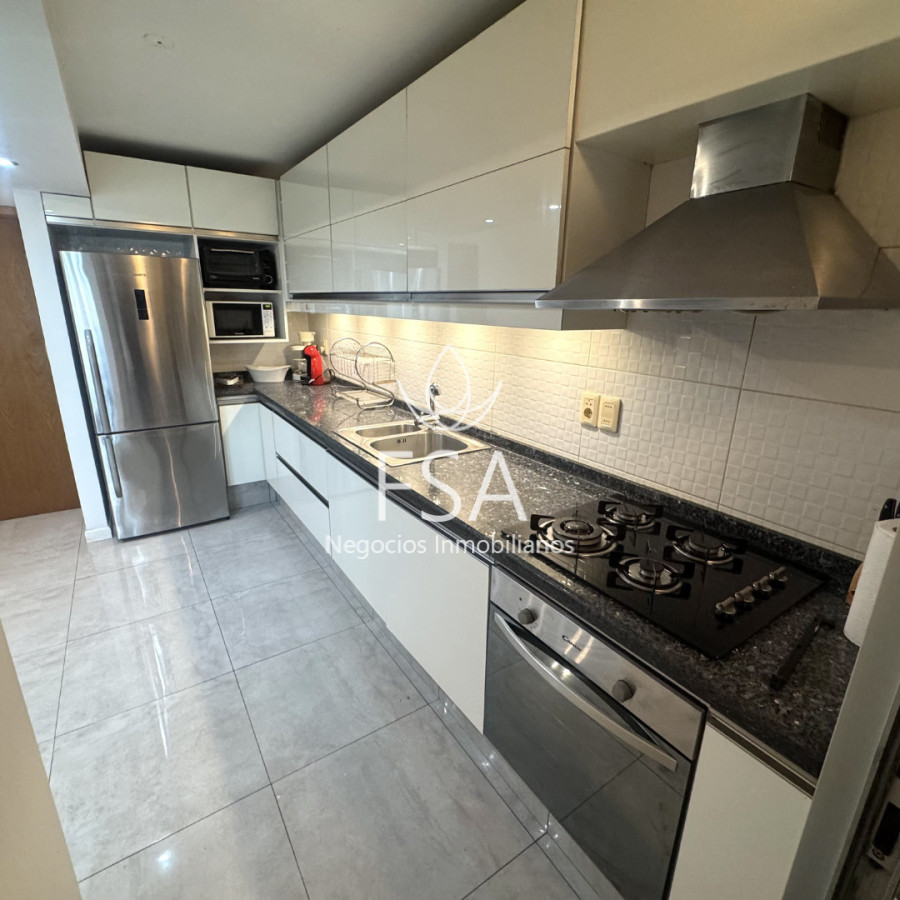 Apartamento ID.443 - Venta Apartamento 2 Dormitorios Garaje Parque Rodó Montevideo E