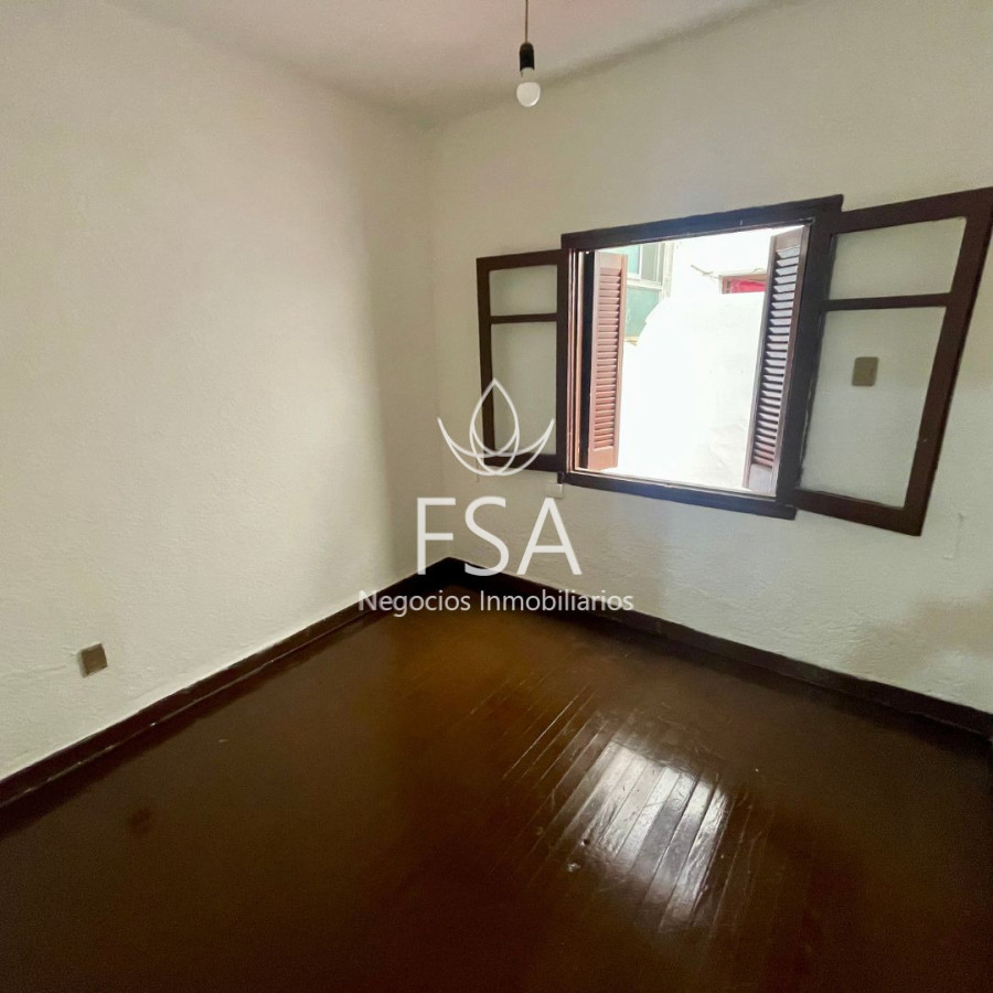 Apartamento ID.411 - Alquiler Apartamento 2 Dormitorios Patio Centro Montevideo St