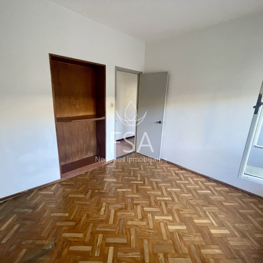 Apartamento ID.207 - Venta Apartamento 2 Dormitorios Al Frente Tres Cruces Montevideo St