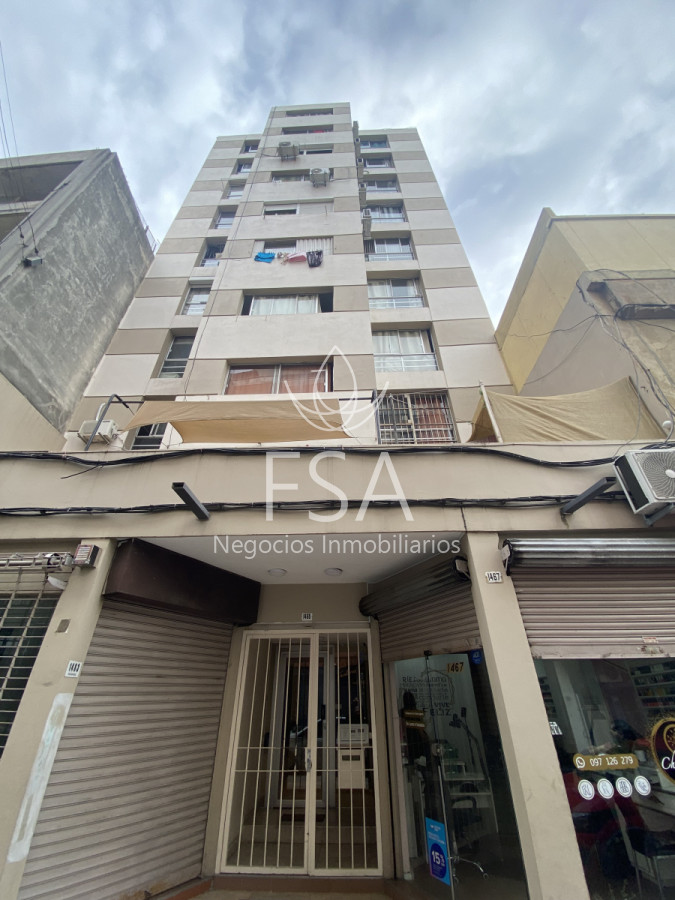 Apartamento ID.110 - Venta Monoambiente Amoblado con Renta Cordón Montevideo Ev