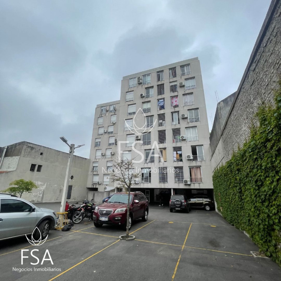 Apartamento ID.46 - Venta Apartamento 1 Dormitorio Amueblado Cochera Aguada Montevideo St
