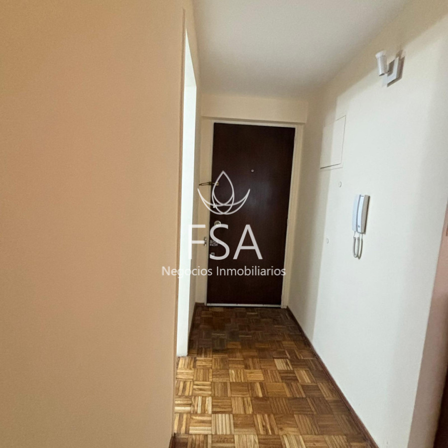 Apartamento ID.475 - Alquiler Apartamento 1 Dormitorio Al frente Tres Cruces Montevideo FM