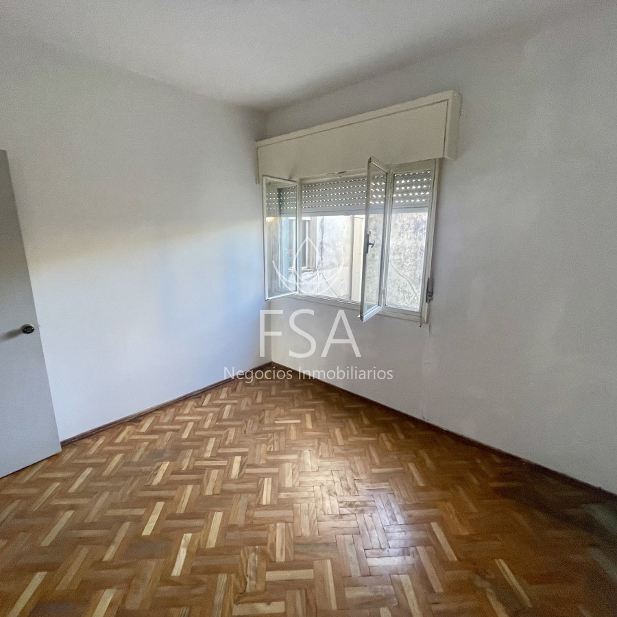Apartamento ID.207 - Venta Apartamento 2 Dormitorios Al Frente Tres Cruces Montevideo St