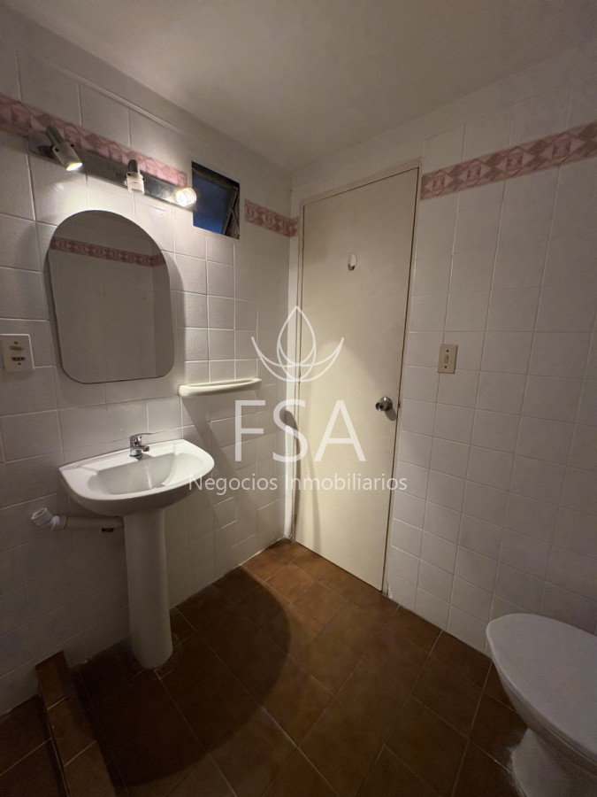 Apartamento ID.237 - Alquiler Apartamento Monambiente Cordón Montevideo Ev
