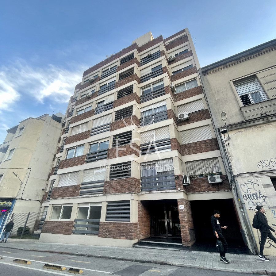 Apartamento ID.303 - Alquiler Apartamento 1 Dormitorio Cordon Sur Montevideo St