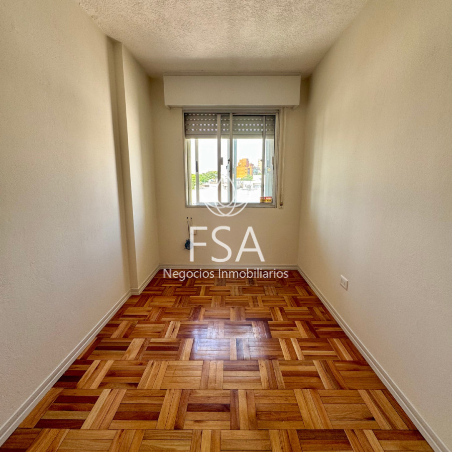 Apartamento ID.439 - Alquiler Apartamento 2 Dormitorios Cochera Buceo Montevideo E