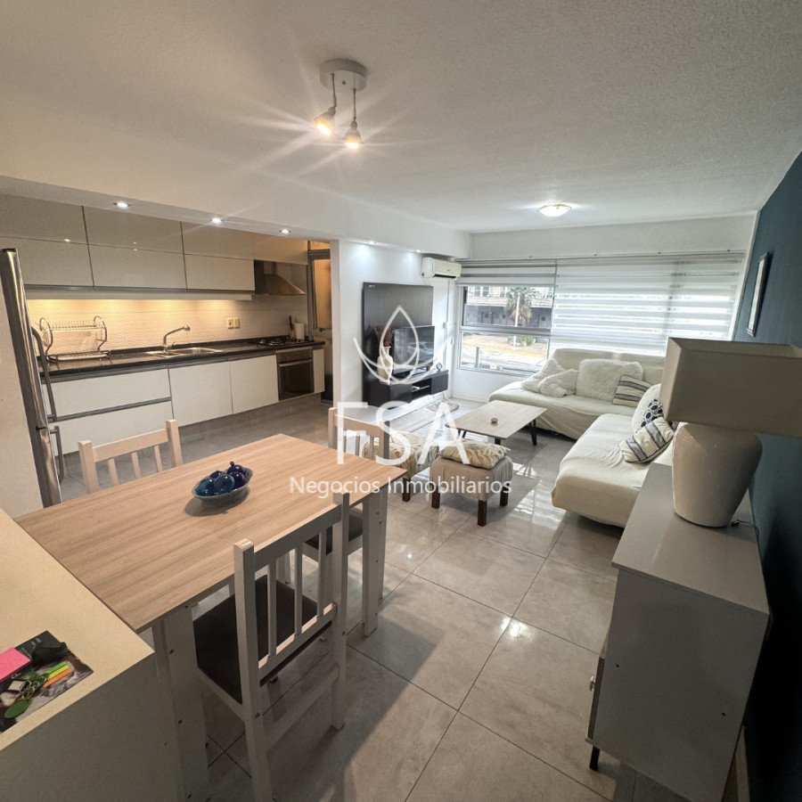 Apartamento ID.443 - Venta Apartamento 2 Dormitorios Garaje Parque Rodó Montevideo E