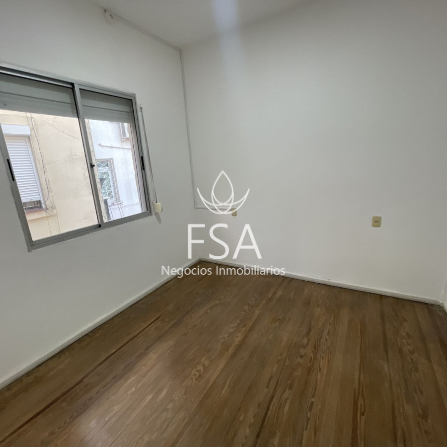 Apartamento ID.460 - Alquiler Apartamento 3 Dormitorios Balcón Prado Montevideo St