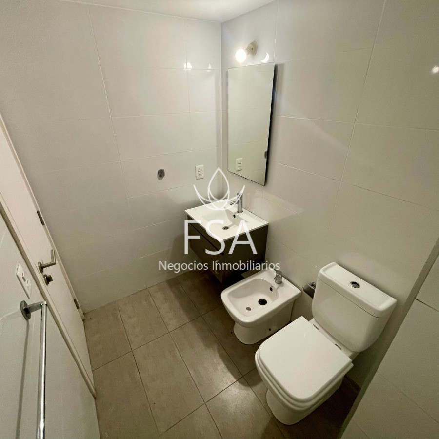 Apartamento ID.377 - Alquiler Apartamento 1 Dormitorio Balcón Cordon Montevideo St