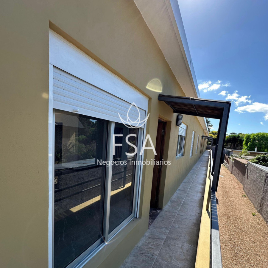 Apartamento ID.240 - Alquiler Apartamento 2 Dormitorios Terraza Estacionamiento Pinar Sur Canelones F