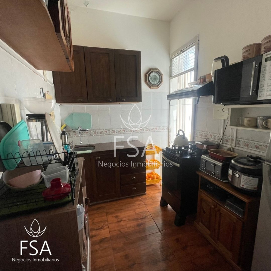 Apartamento ID.51 - Venta Apartamento 2 Dormitorios 2 Baños Balcón Centro Montevideo St