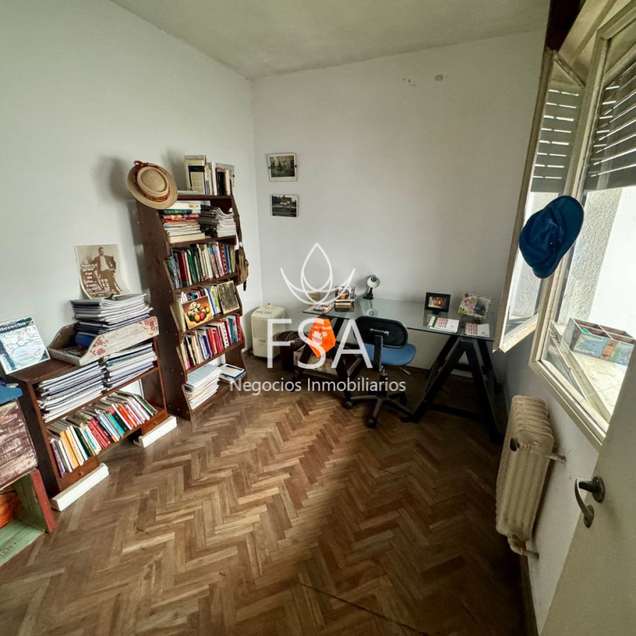 Apartamento ID.138 - Venta Apartamento 3 Plantas 6 Dormitorios 4 Baños 350 mts Barrio Sur Montevideo E