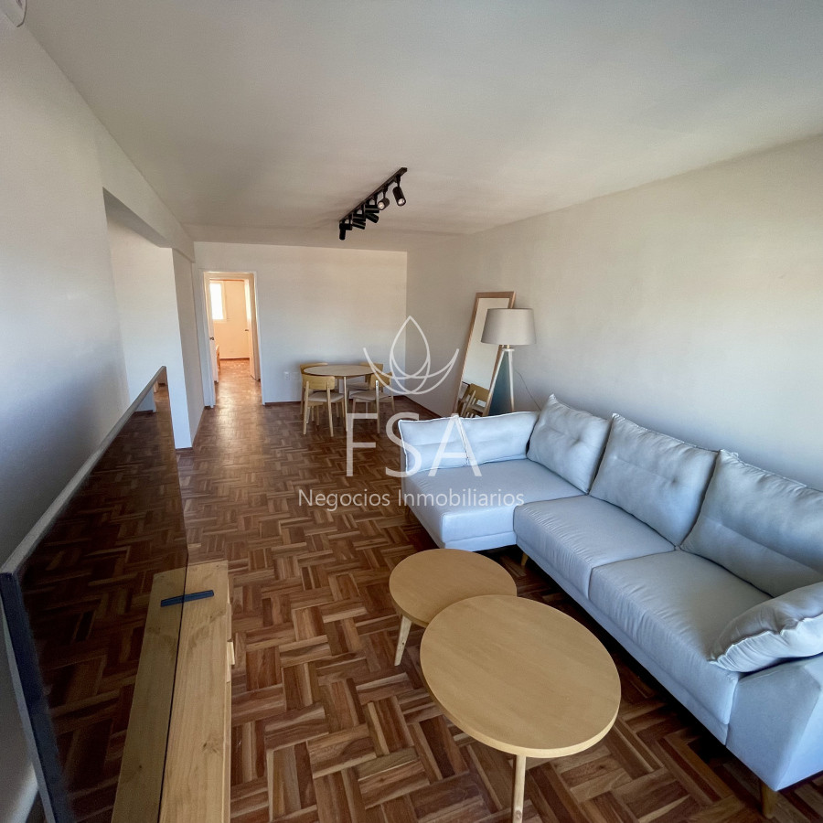 Apartamento ID.338 - Alquiler Apartamento 2 Dormitorio Amueblado Balcón Malvin Montevideo St
